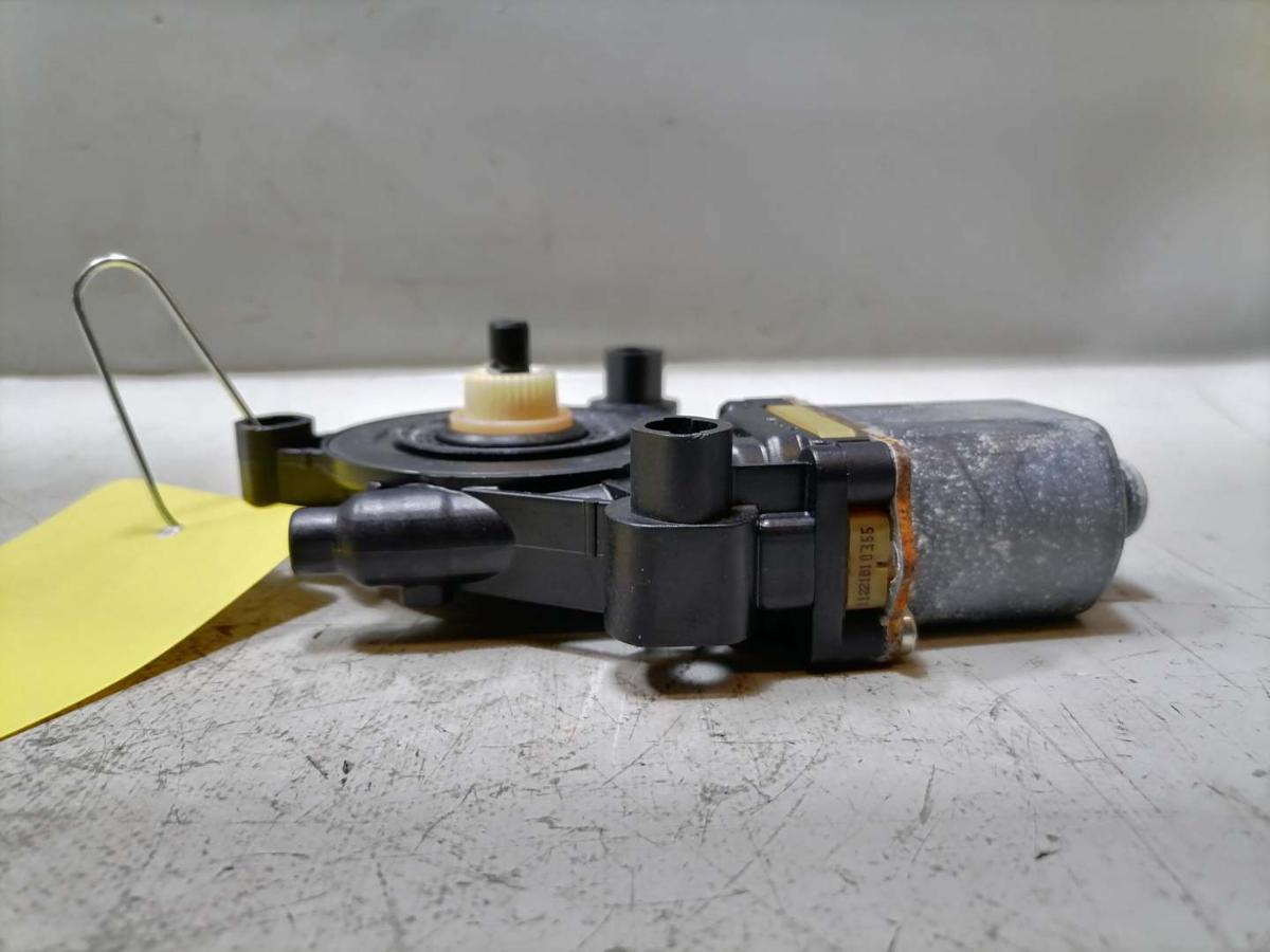 Porsche Macan original Fensterhebermotor hinten rechts Bj.2015